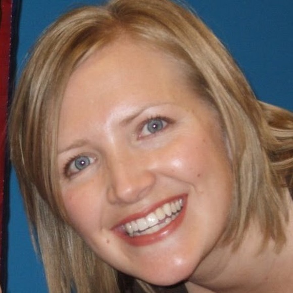 Meet your Posher, Ewa - Picture 1 of 1